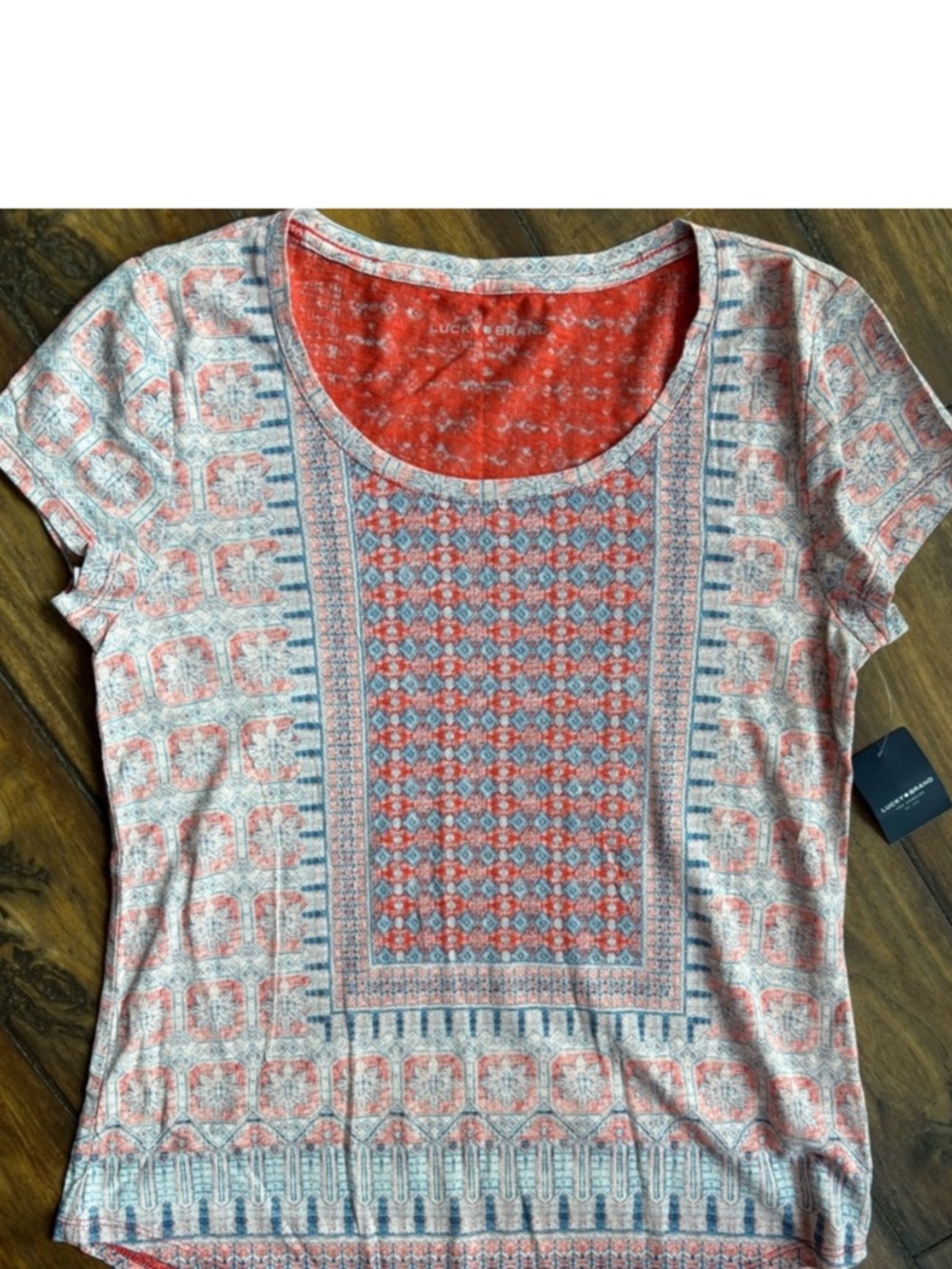 Lucky Brand NWT Coral and Blue Medallion Scoop Neck Tee